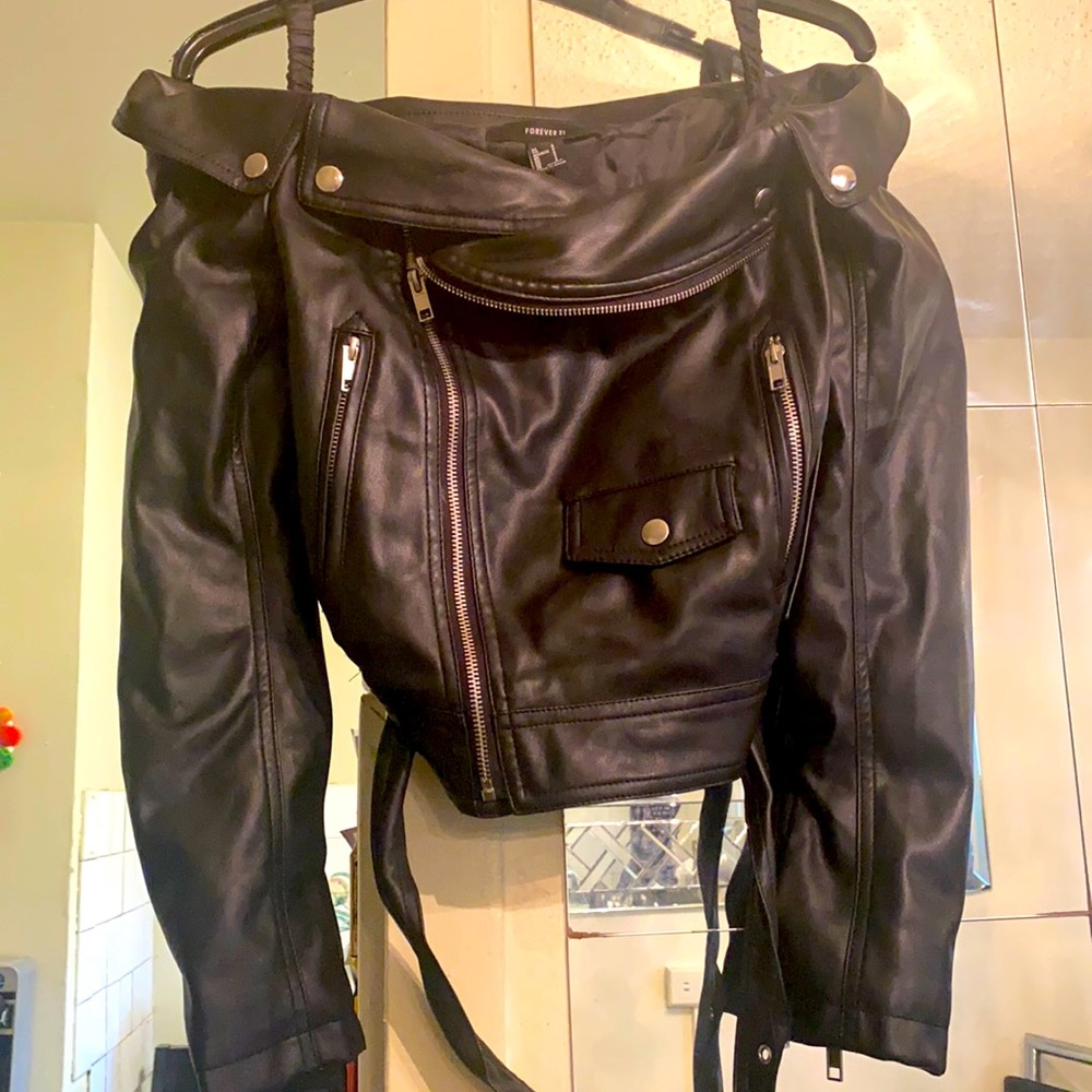 Off Shoulders Motorcycle Jacket Bundle - image 3